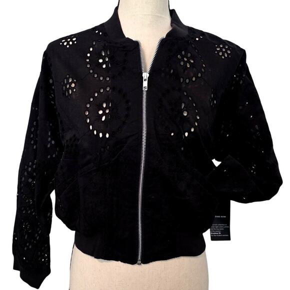 Broadway 38 Black Cotton Floral Pointelle Knit Jacket Size Small - Picture 2 of 8